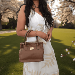 Bolsa Versátil em Couro Legítimo com 3 Bolsos e Alças Duplas - 113