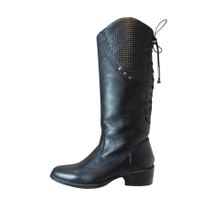 Bota Cano Longo em Couro Legítimo com Salto Bloco Baixo e Cadarço Traseiro -1590