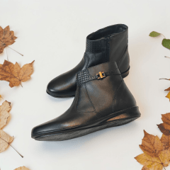 Bota Feminina Confortável em Couro Legítimo com Salto Baixo e Forro Acolchoado - 1586