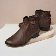Bota Feminina em Couro Legítimo com Fivela e Zíper Lateral – Detalhe em X no Calcanhar-4002