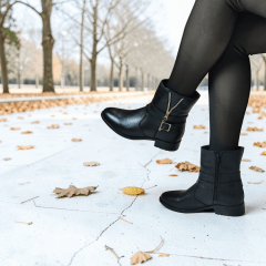 Coturno Feminino Elegante em Couro Legítimo com Salto Bloco, Detalhe em Zíper e Zíper Lateral -1587