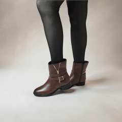 Coturno Feminino Elegante em Couro Legítimo com Salto Bloco, Detalhe em Zíper e Zíper Lateral -1587