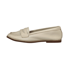 Mocassim Tradicional em Couro – Flexível e Atemporal-5138