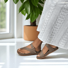 Papete em Couro Legítimo com Fivela Lateral – Estilo Autêntico e Confortavel - 5136