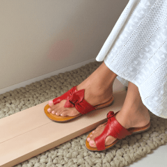 Rasteira Elegante em Couro Legítimo com Laço Lateral - 5174