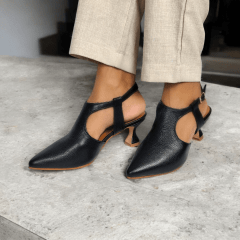 O Clássico Reinventado – Scarpin com Salto Taça Aberto Atrás -45512