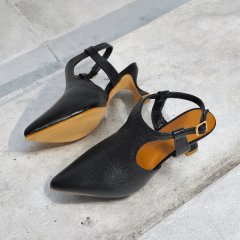 O Clássico Reinventado – Scarpin com Salto Taça Aberto Atrás -45512