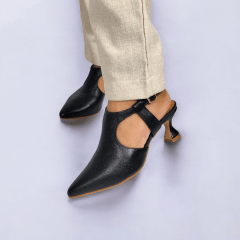O Clássico Reinventado – Scarpin com Salto Taça Aberto Atrás -45512