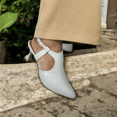 O Clássico Reinventado – Scarpin com Salto Taça Aberto Atrás -45512