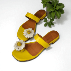 Rasteira Feminina com Flor no Dedo e Saltinho – Couro Legítimo -5139