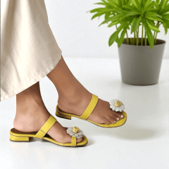 Rasteira Feminina com Flor no Dedo e Saltinho – Couro Legítimo -5139