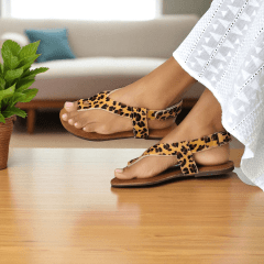 Sandália Couro Legítimo Animal Print com Fechamento em Velcro - 5132