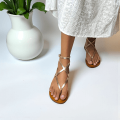 Sandália em Couro Legítimo com Duas Fivelas  Design Minimalista - 5169