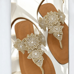 SANDALIA LUXUOSA EM COURO LEGITIMO TODA CRAVEJADA DE STRASS -45514