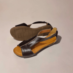 Sandália Rasteira em Couro Legítimo com Calcanhar Fechado – Conforto e Elegância - 5170