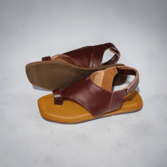 Sandália Rasteira em Couro Legítimo com Dedo e Velcro – Elegância e Conforto - 5183