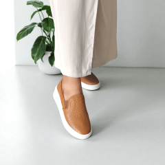 Slip-On Feminino em Couro Legitimo Tressê – Conforto com Estilo Atemporal -5127