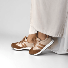 Tênis Casual em Couro Estilo Retrô e Atitude - 5116