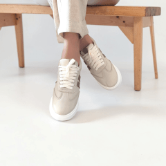 Tênis Feminino Casual em Couro Legítimo com Solado Macio e Cadarço - 5182