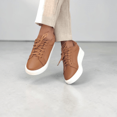 Tênis Feminino em Couro Legítimo com Cadarço – Conforto e Estilo -45494